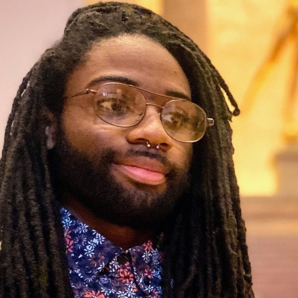 Meet your Posher, Cory